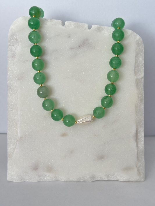 Green Glass Pearl Necklace